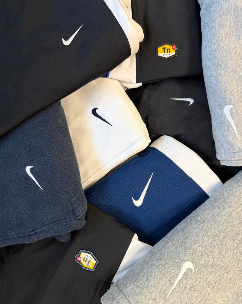 TRACKPANTS